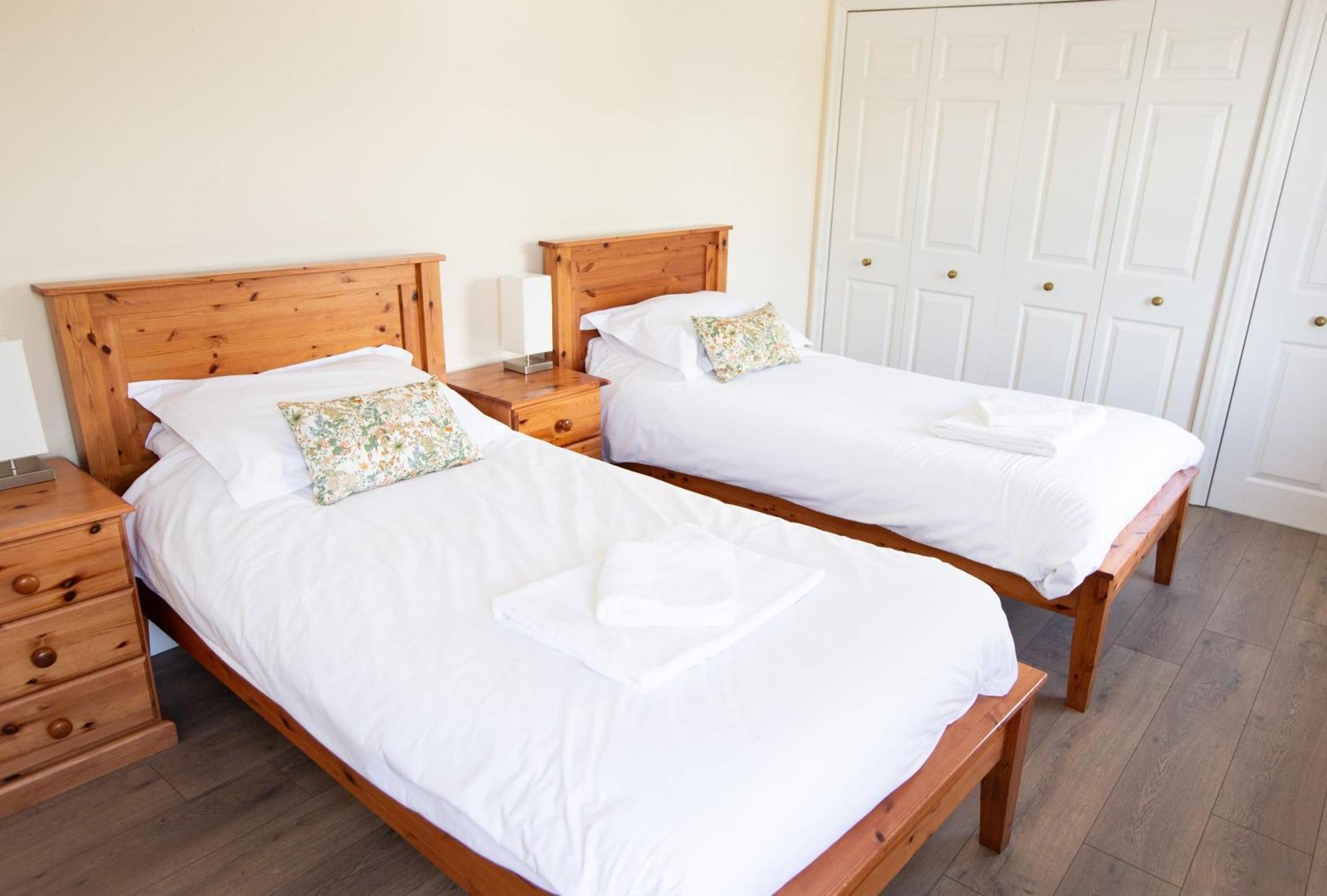ביוד Stunning 6 Bedroom Cottage Near Cornish Coast מראה חיצוני תמונה