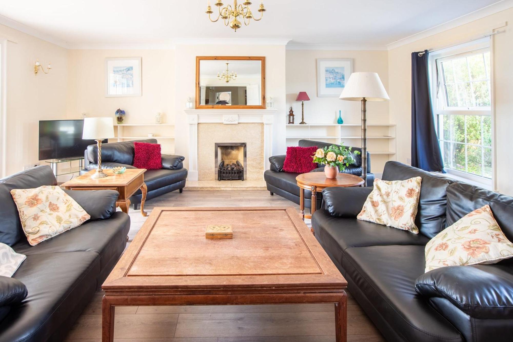 ביוד Stunning 6 Bedroom Cottage Near Cornish Coast מראה חיצוני תמונה