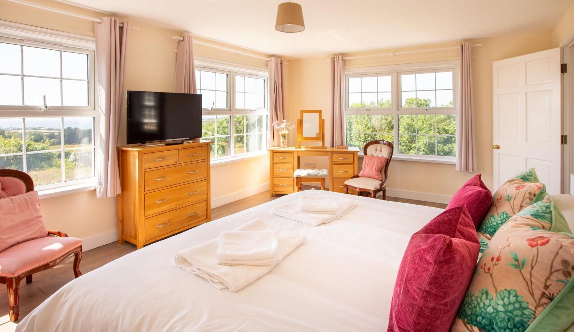 ביוד Stunning 6 Bedroom Cottage Near Cornish Coast מראה חיצוני תמונה
